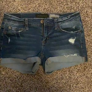 Worn very little and in great condition